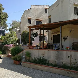 Carlo , Fontane Bianche Italia